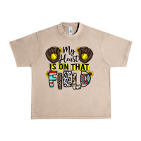 French Oak my heart is on that field Urban Heavy Tee - CowhideDigitalArt