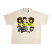 Sandshell my heart is on that field Urban Heavy Tee - CowhideDigitalArt