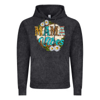 Vintage Black mama vibes with daisies Vintage Hoodie - texasbilliewilder