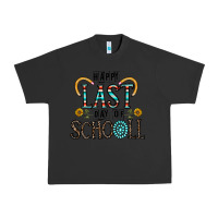Pigment Black happy last schopol Urban Heavy Tee - CowhideDigitalArt