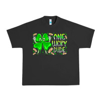 Pigment Black one lucky dude Urban Heavy Tee - RacoonDesign