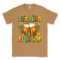 Toasted Coconut feeling lucky Classic Tee - Artiststas