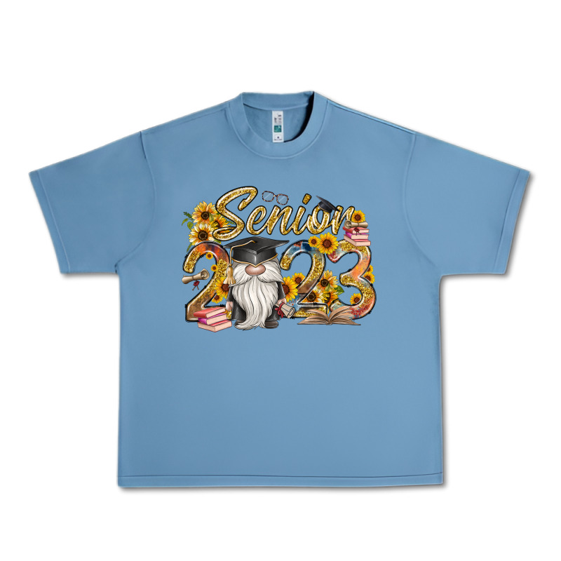 Senior 2023 Urban Heavy Tee by RacoonDesign | Teevron