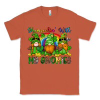 Copper shamrockin with my gnomies Classic Tee - Artiststas