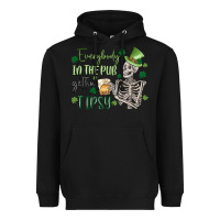 Black everybody in the pub gettin' tipsy Heavyweight Hoodie - MaliasSmallBusiness