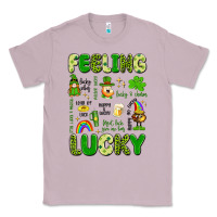 Lilac feeling lucky Classic Tee - Artiststas