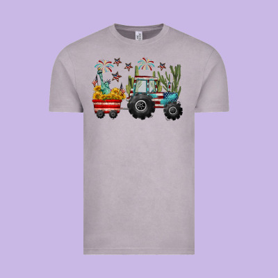 4th Of July Tractor Vintage Tee Designed By Cowgirlartshop