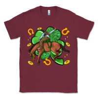Burgundy cowboy with shamrock Classic Tee - Artiststas