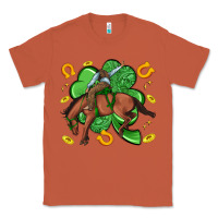 Copper cowboy with shamrock Classic Tee - Artiststas