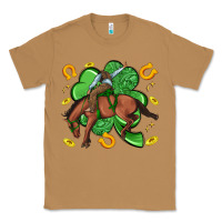 Toasted Coconut cowboy with shamrock Classic Tee - Artiststas