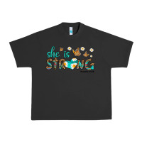 Pigment Black she is strong Urban Heavy Tee - HRA Design Shop