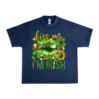 Navy Kiss me im irish st.patricks day lips st.patricks Urban Heavy Tee - Neo Western
