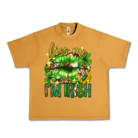 Peanut Butter Kiss me im irish st.patricks day lips st.patricks Urban Heavy Tee - Neo Western