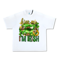 White Kiss me im irish st.patricks day lips st.patricks Urban Heavy Tee - Neo Western