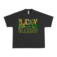 Pigment Black Lucky and blessed st. patricks day Urban Heavy Tee - Neo Western