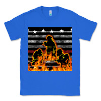 True Royal american firefighters seamless pattern Classic Tee - BundleAndBundleShop