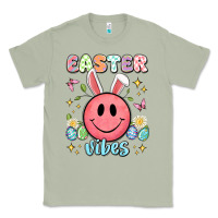 Matcha easter vibes smiley face Classic Tee - Artiststas