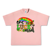 Salmon One lucky mom St. Patricks Day Urban Heavy Tee - Neo Western