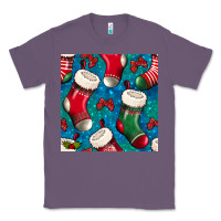 Lavender christmas socks seamless pattern Classic Tee - BundleAndBundleShop