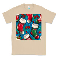 Mushroom christmas socks seamless pattern Classic Tee - BundleAndBundleShop