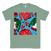 Sage christmas clothes seamless pattern Classic Tee - BundleAndBundleShop