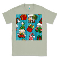 Matcha christmas gnomes and gift box seamless pattern Classic Tee - BundleAndBundleShop