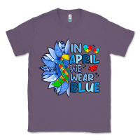 Lavender in april we wear blue sunflower Classic Tee - Artiststas