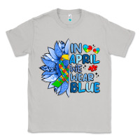 Moon Dust in april we wear blue sunflower Classic Tee - Artiststas