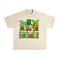 Sandshell St. Patrick's Day shamrockin' with my gnomies Urban Heavy Tee - Neo Western