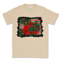 Mushroom christmas ornament background Classic Tee - BundleAndBundleShop