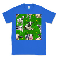 True Royal holstein cows seamless pattern Classic Tee - BundleAndBundleShop