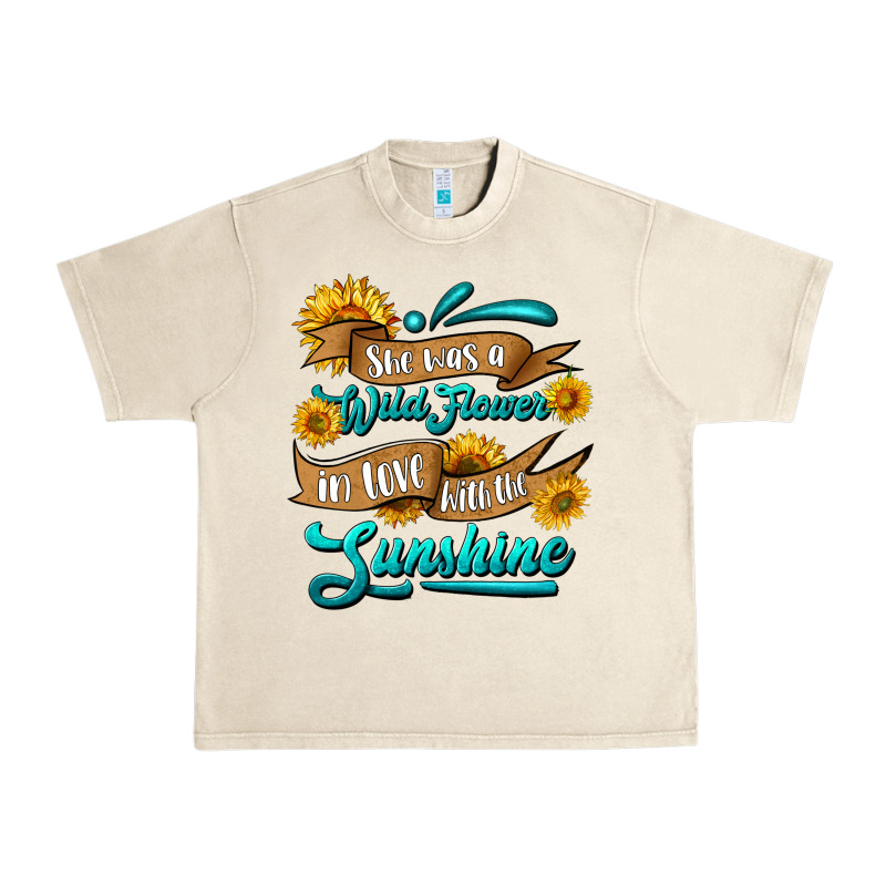 She Was A Wild Flower In Love With The Sunshine Urban Heavy Tee by HRA Design Shop | Teevron