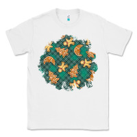 White christmas gingerbread cookies patch Classic Tee - BundleAndBundleShop