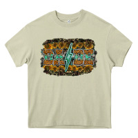 Mossy babe Heavy Core Tee - RacoonDesign