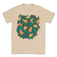 Mushroom christmas gingerbread cookies patch Classic Tee - BundleAndBundleShop