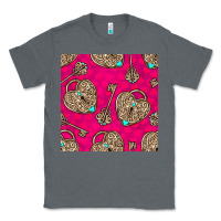Charcoal Heather valentines day lock and key seamless pattern Classic Tee - BundleAndBundleShop