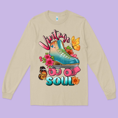 Vintage Soul Long Sleeve Tee Designed By Bundleandbundleshop