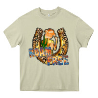 Mossy cowgirl horseshoe Heavy Core Tee - RacoonDesign