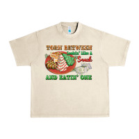 Torn Between Lookin Like A Snack And Eatin One Urban Heavy Tee | Teevron