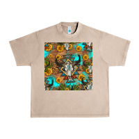 French Oak aztec bull skull seamless pattern Urban Heavy Tee - HRA Design Shop