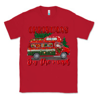 Red christmas on the road Classic Tee - BundleAndBundleShop