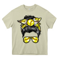 Mossy softball mom Heavy Core Tee - RacoonDesign