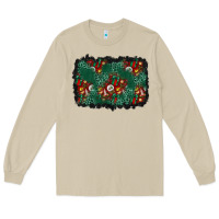 Mushroom christmas gift box and leopard background Long Sleeve Tee - BundleAndBundleShop