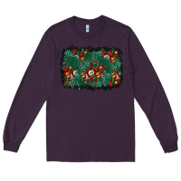 Plum christmas gift box and leopard background Long Sleeve Tee - BundleAndBundleShop