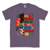 Lavender in a world full of princess be a chingona Classic Tee - BundleAndBundleShop