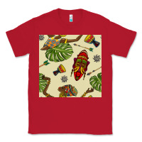 Red african woman and mask seamless pattern Classic Tee - BundleAndBundleShop