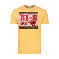 Vintage Mustard valentine's day kiss me Vintage Tee - BarkalooDesign
