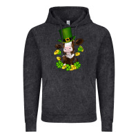 Vintage Black st patricks day cow Vintage Hoodie - RanaPortraitStore