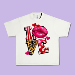 Love Lips Urban Heavy Tee Designed By Fadigitalartstudio