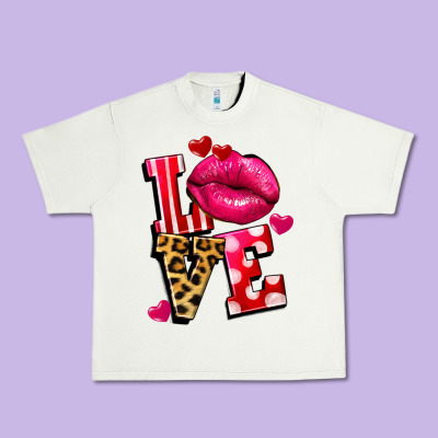 Love Lips Urban Heavy Tee Designed By Fadigitalartstudio